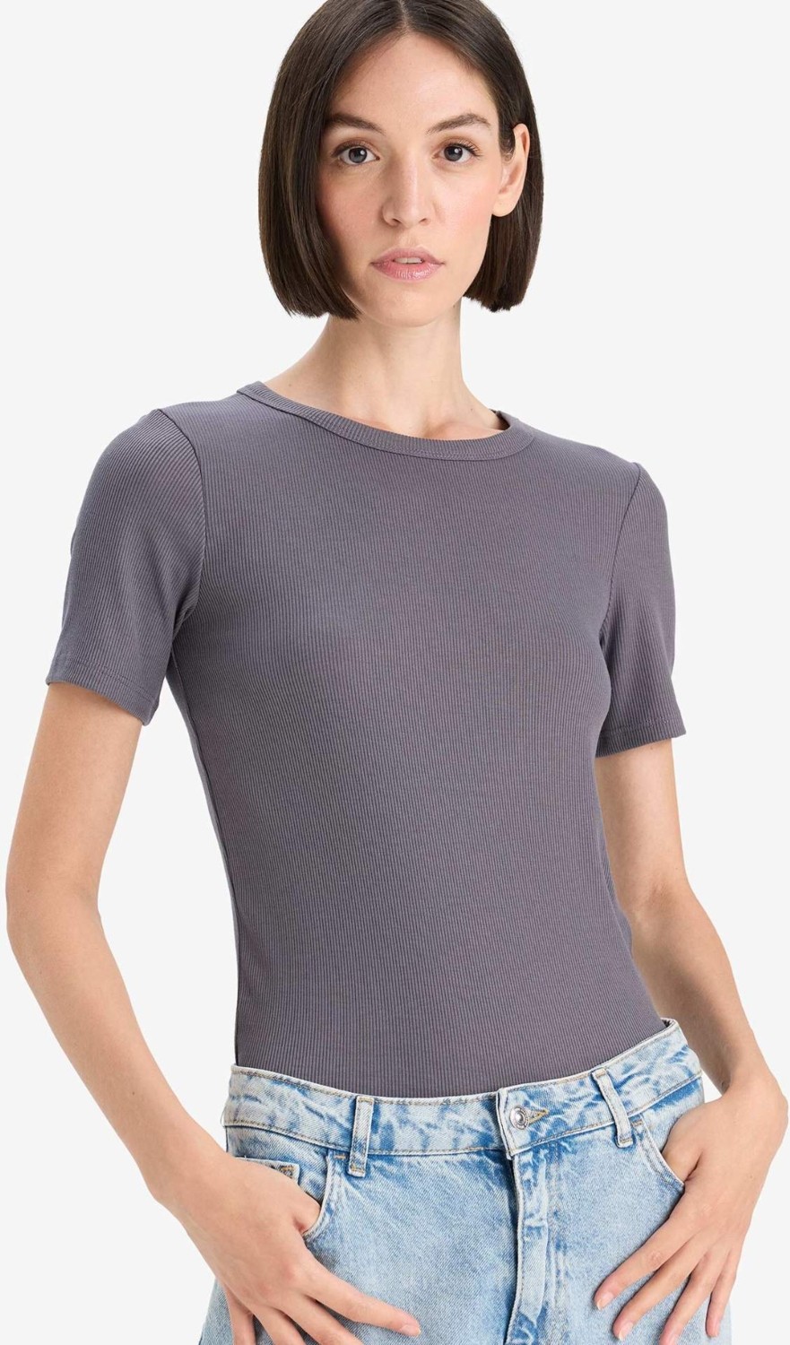 DeFacto Slim Fit Bisiklet Yaka Basic Fitilli Kısa Kollu Tişört C0097AX25AU görsel 7