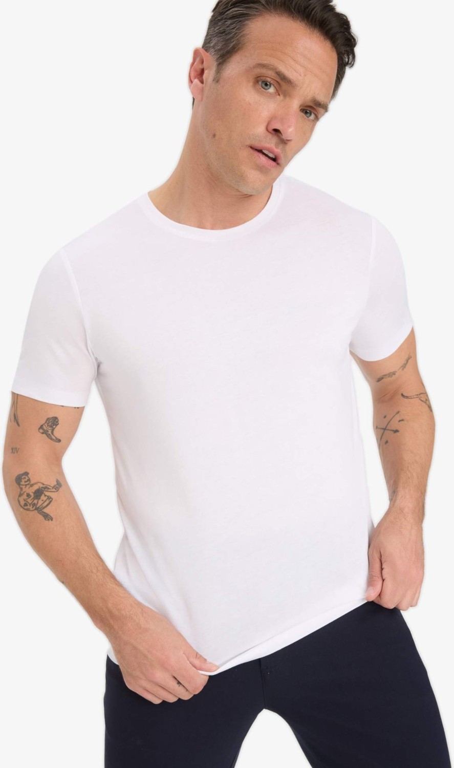 DeFacto Slim Fit Bisiklet Yaka Modal Karışımlı Pamuklu Basic Kısa Kollu Tişört M6606AZ25AU görsel 3