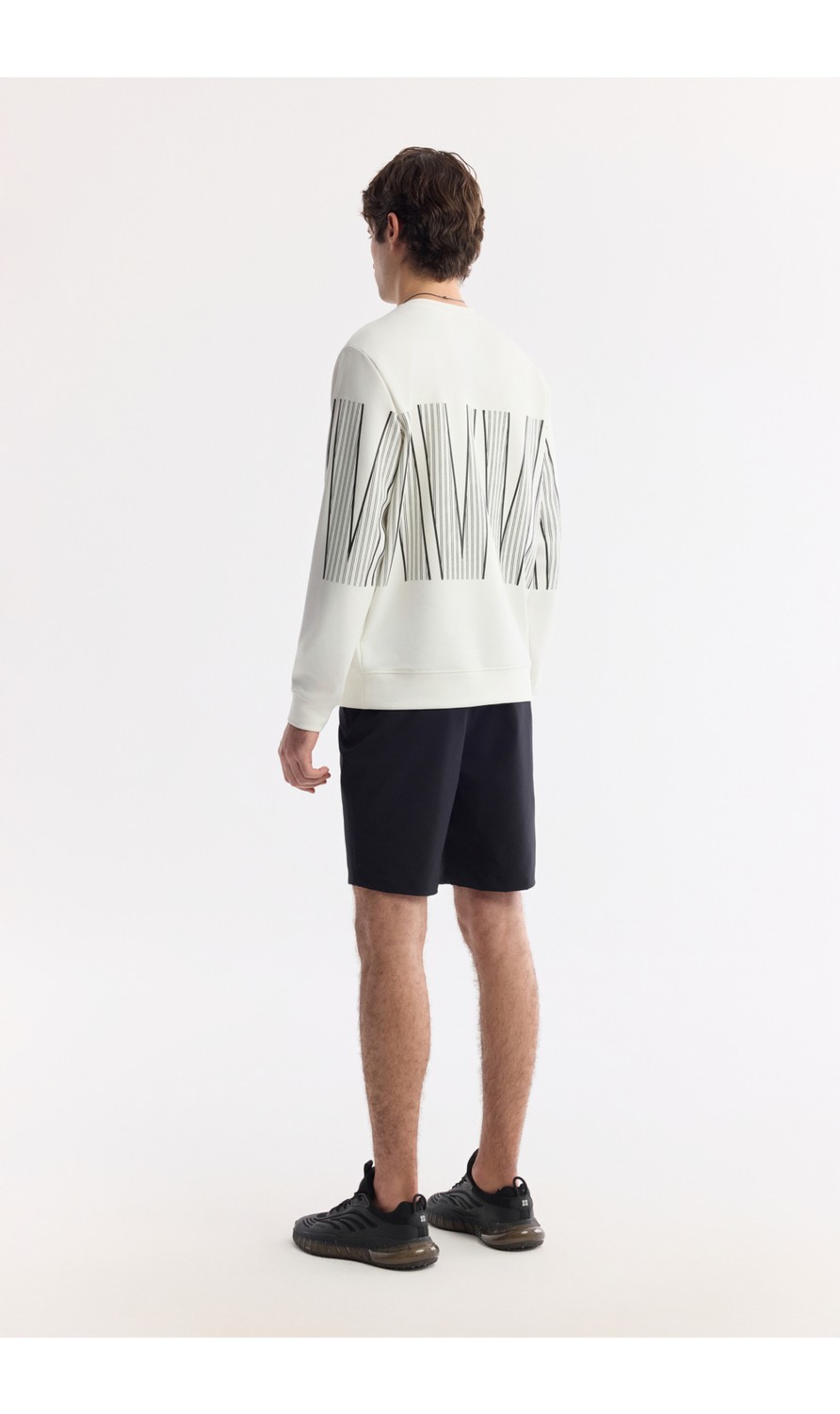 AVVA Erkek Siyah Bisiklet Yaka Baskılı Bi-Stretch İnterlok Regular Fit Sweatshirt A51Y1227 görsel 4
