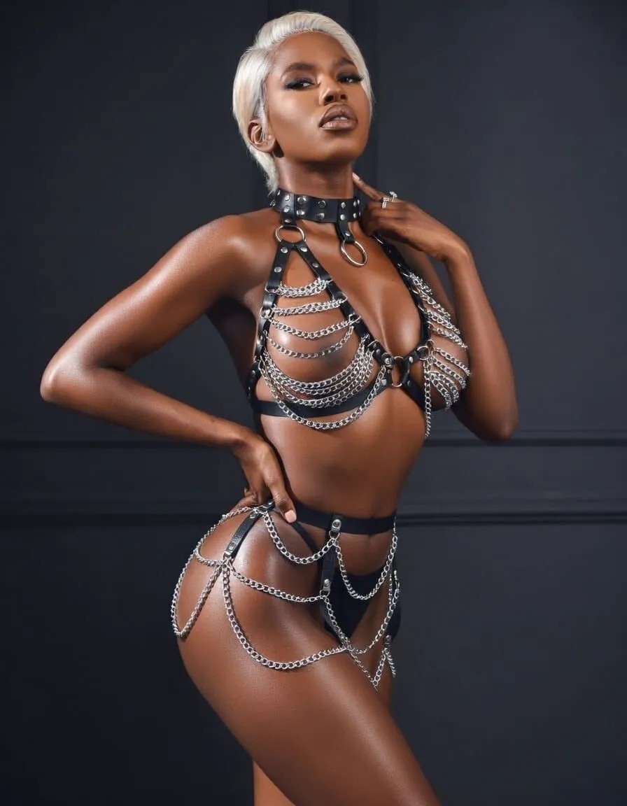 New Dreams Metal Zincir Fantazi Harness Takım Ayarlanabilir Gövde Zinciri, Deri Detaylı Erotik Aksesuar görsel 3