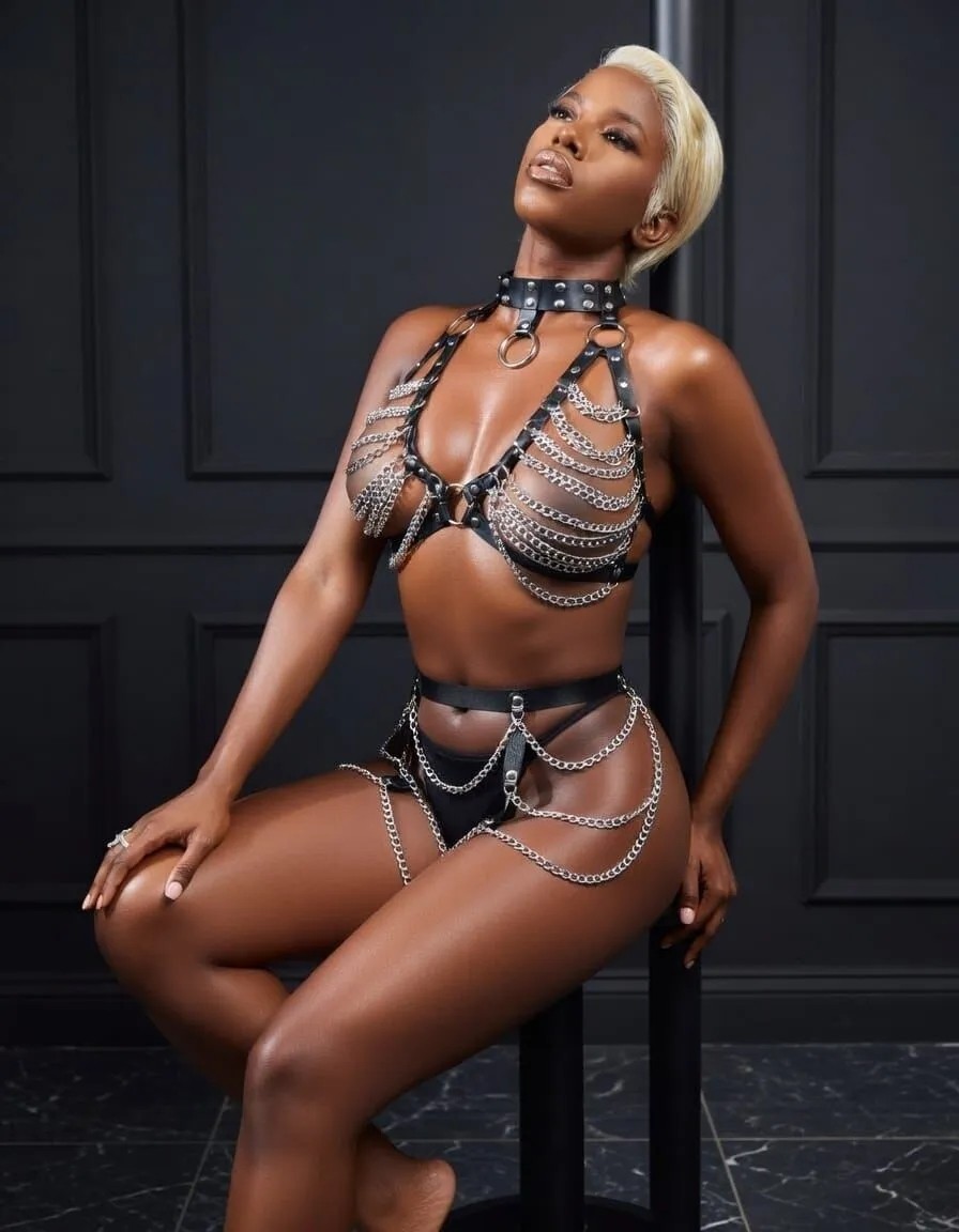 New Dreams Metal Zincir Fantazi Harness Takım Ayarlanabilir Gövde Zinciri, Deri Detaylı Erotik Aksesuar görsel 4