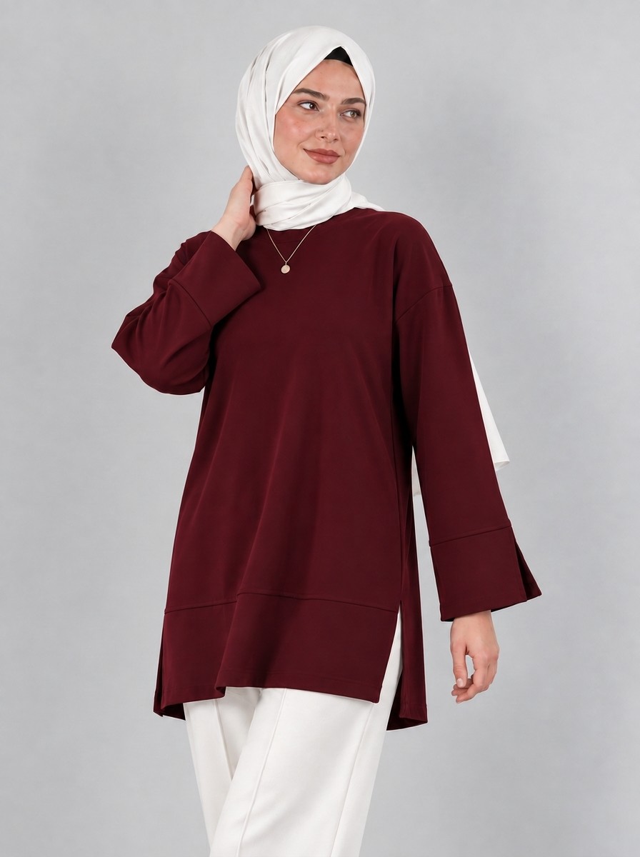 Kadın Siyah Oversize Modal Kumaş Yırtmaç Detaylı Bisiklet Yaka Tesettür Tunik