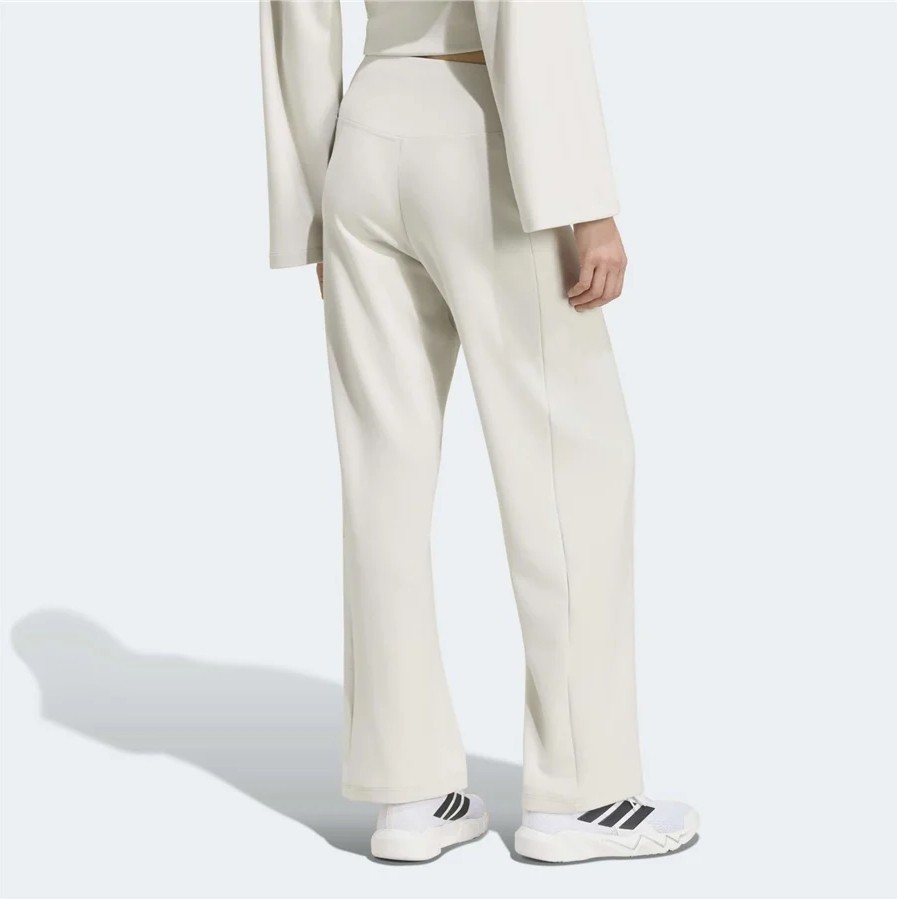 adidas Motıon Ess P görsel 2