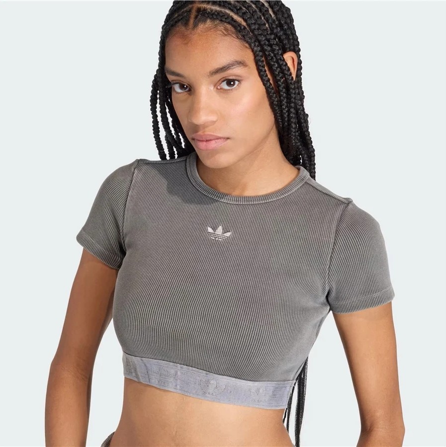 adidas Ess Wash T görsel 6