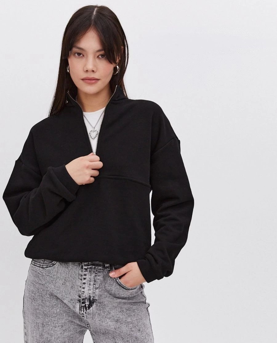 Tarz Yeri Kadın 3 Iplik Pamuklu Oversize Yarım Fermuarlı Yakalı Basic Sweatshirt - Siyah görsel 3