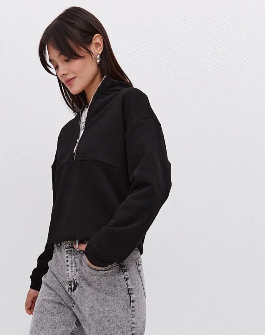 Tarz Yeri Kadın 3 Iplik Pamuklu Oversize Yarım Fermuarlı Yakalı Basic Sweatshirt - Siyah görsel 2