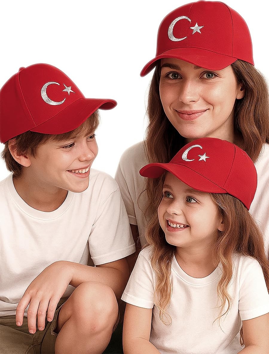 Die Grup Unisex Çocuk Ay Yıldız Bayrak Kırmızı Şapka