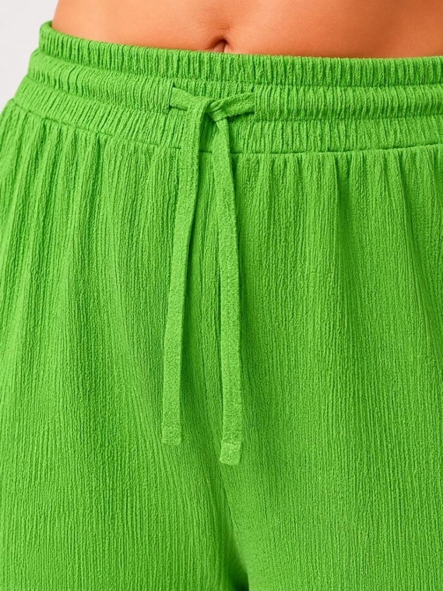 Fantastik Store Kadın Battal Beden Bürümcük Kumaş Beli Lastikli Bağcıklı Bol Paça Palazzo Pantolon - Yeşil görsel 2