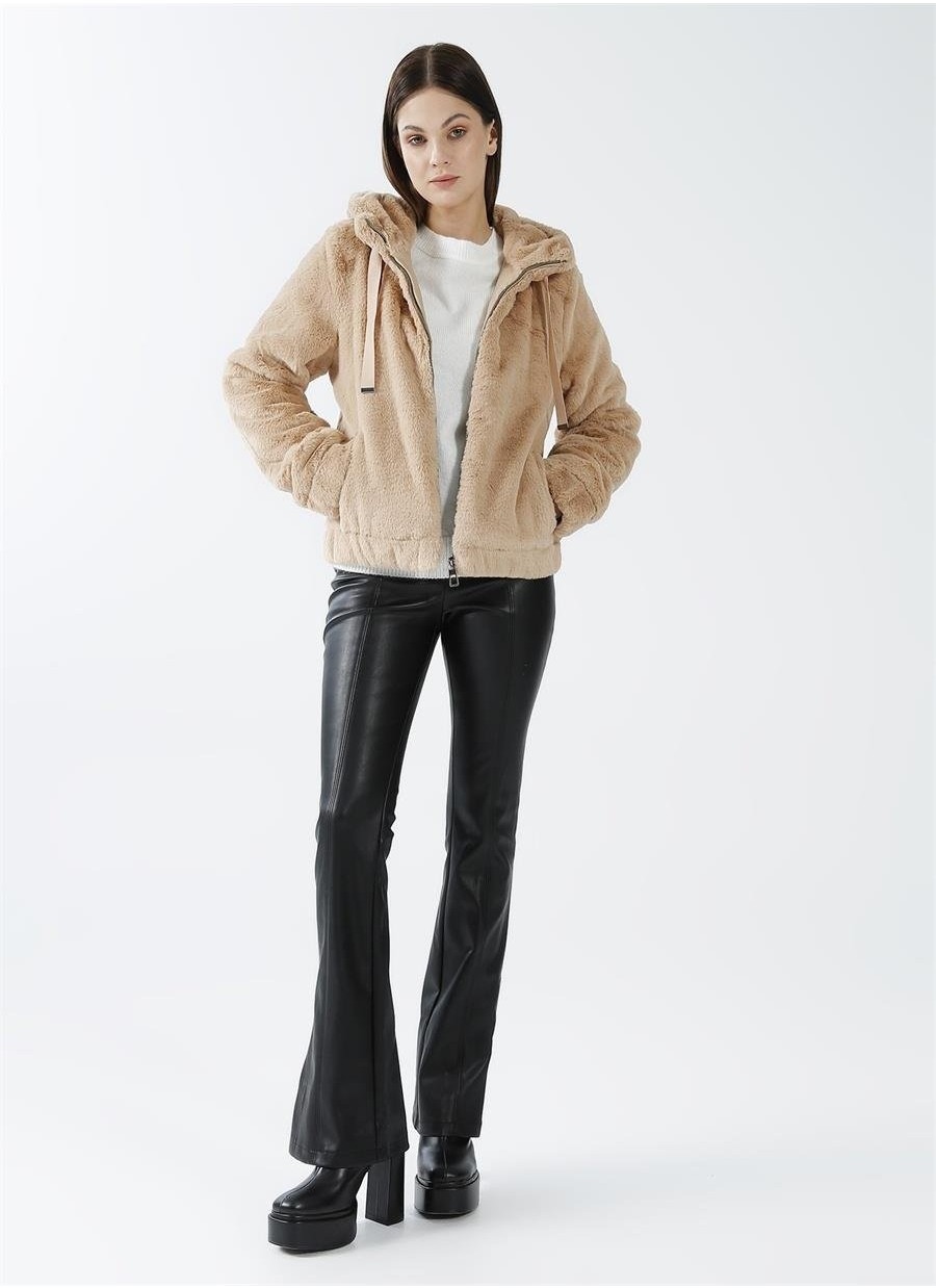 Only Kadın Siyah Kapüşonlu Uzun Kol Jacket 15260047 Düz Desenli Günlük Stil görsel 2