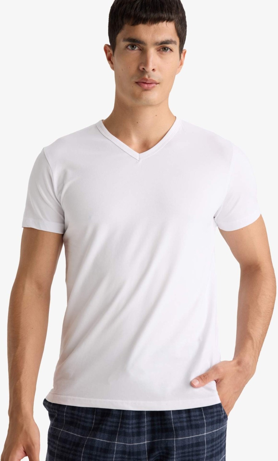 DeFacto Slim Fit V Yaka Tişört L4884AZ25AU