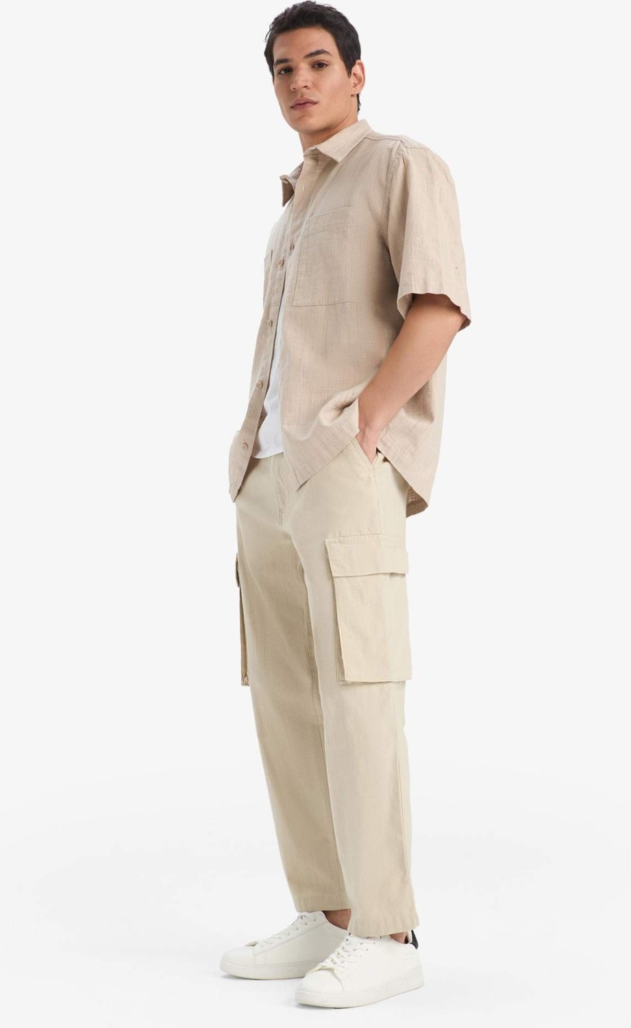 DeFacto %100 Pamuk Wide Leg Kargo Cepli Keten Görünümlü Yazlık Pantolon B9407AX25SP görsel 8