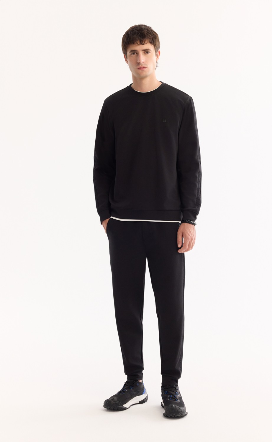 AVVA Erkek Siyah Bisiklet Yaka Pamuklu Bi-Stretch Regular Fit Sweatshirt A52Y1272 görsel 6