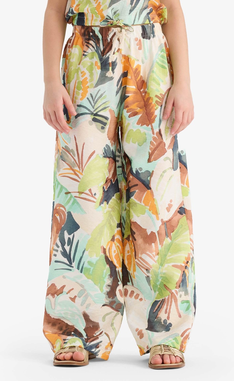 DeFacto Desenli Palazzo Geniş Bol Paça Pantolon Kız Çocuk D7612A825SM görsel 5