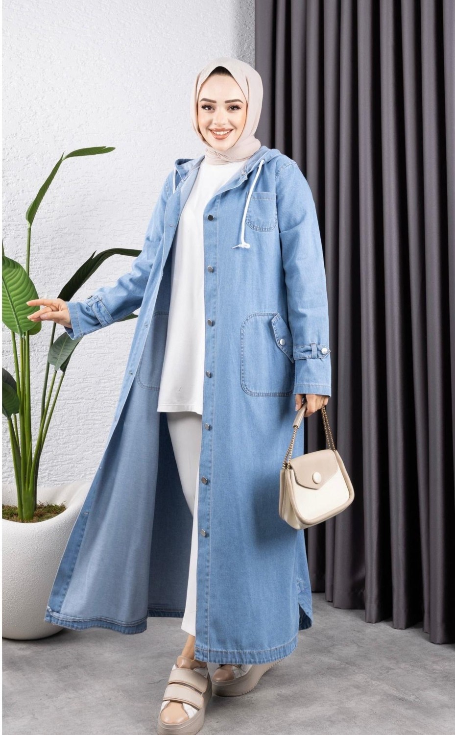 Harman Butik Kadın Cepli Gri Kapüşonlu Denim Trençkot Düğmeli Tasarım ile Modern ve Şık görsel 8