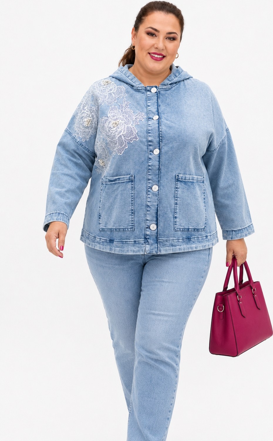 Trieste Wear Büyük Beden Kapüşonlu Düğmeli Çiçek Dantel ve Inci Detaylı Ince Denim Kadın Ceket