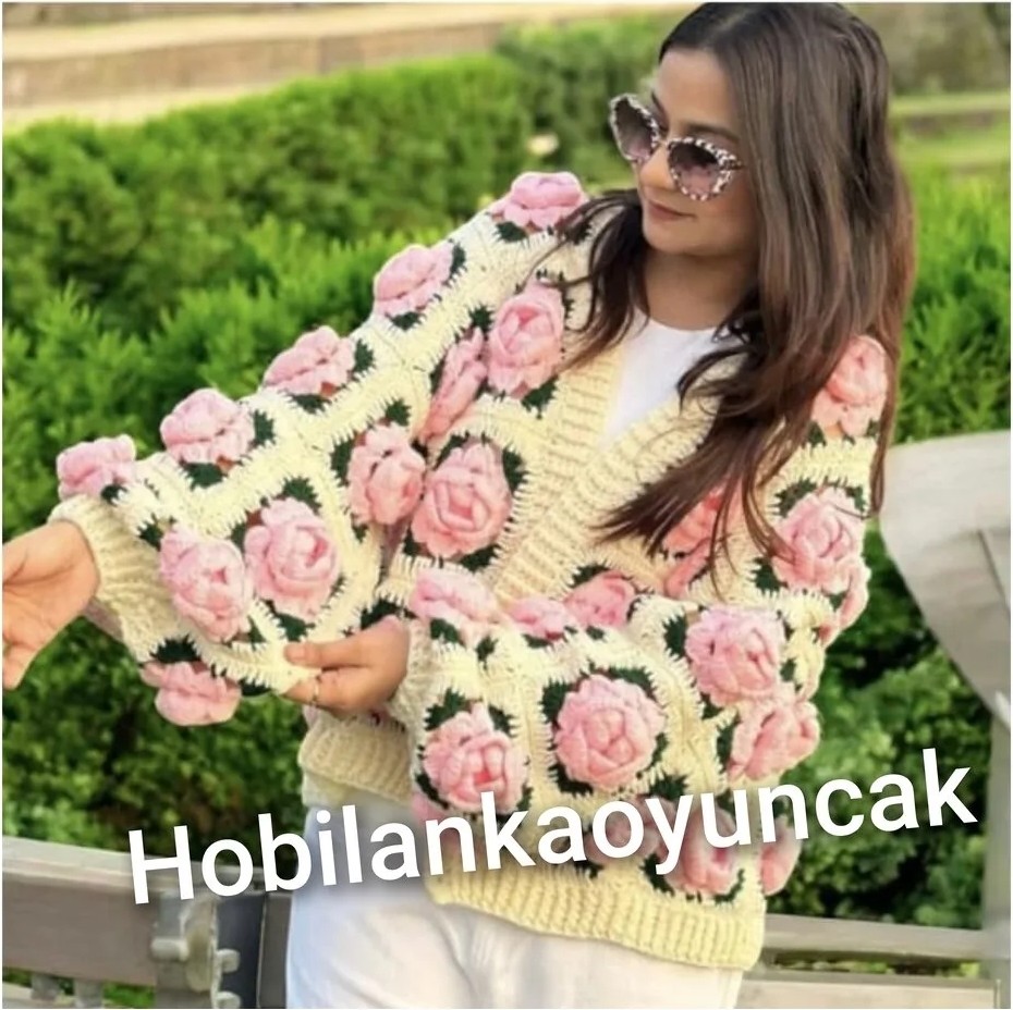 Hobilanka Kadın Güllü Hırka