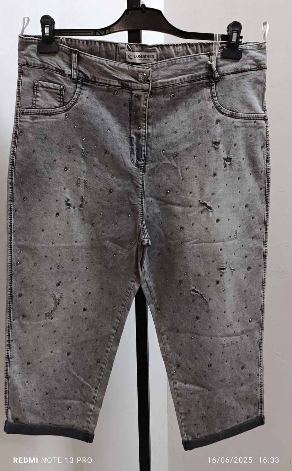 Akşen Giyim Büyük Beden Full Likralı Yüksek Belli Kar Yıkama Taşlı Yazlık Denim Kumaş Kapri