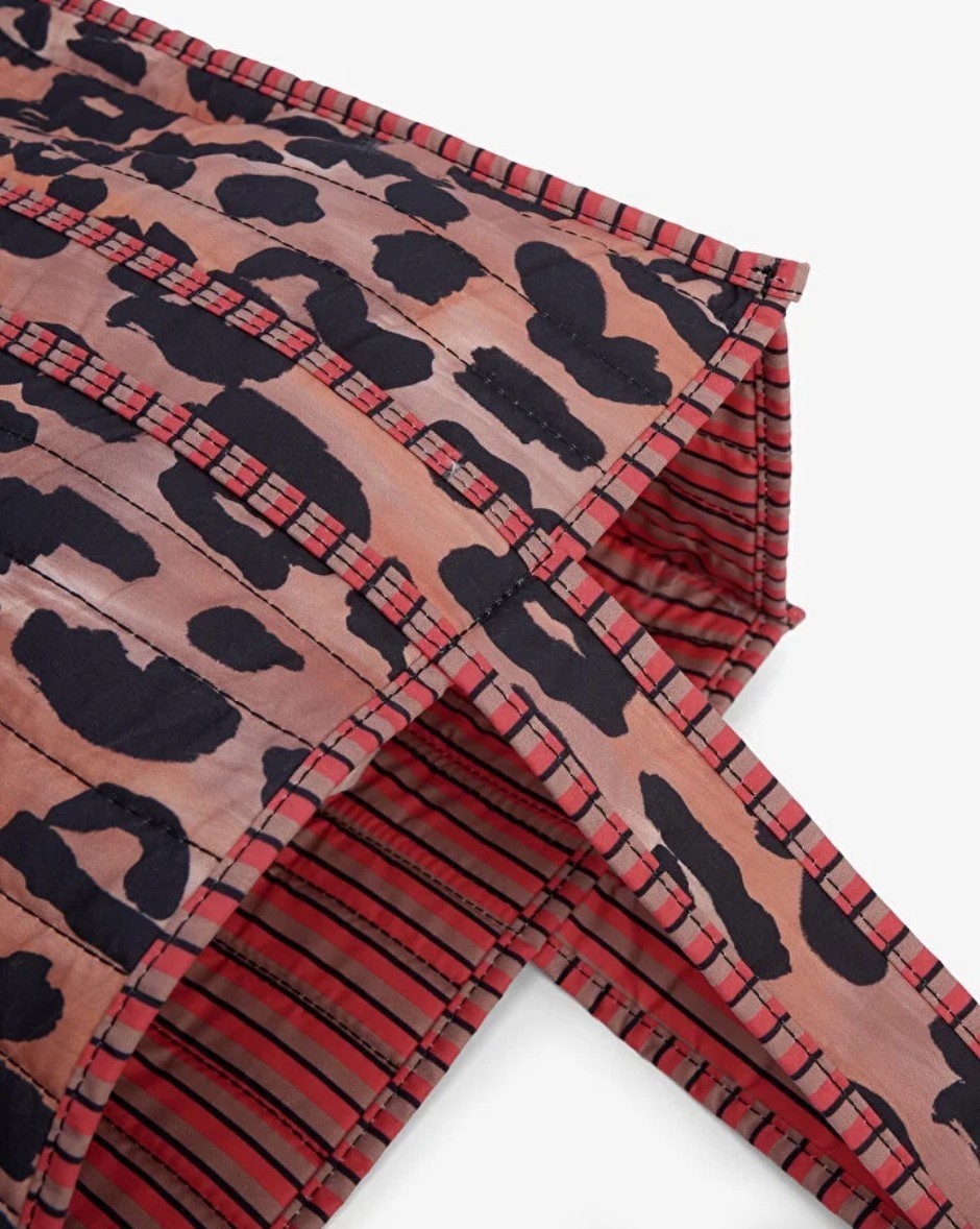 İcone Bag Patch Yama Desen Baskılı Kapitoneli Plaj Çantası, Içi Çizgili Baskılı Shopper Çanta, Pembe Plaj Çantası görsel 3