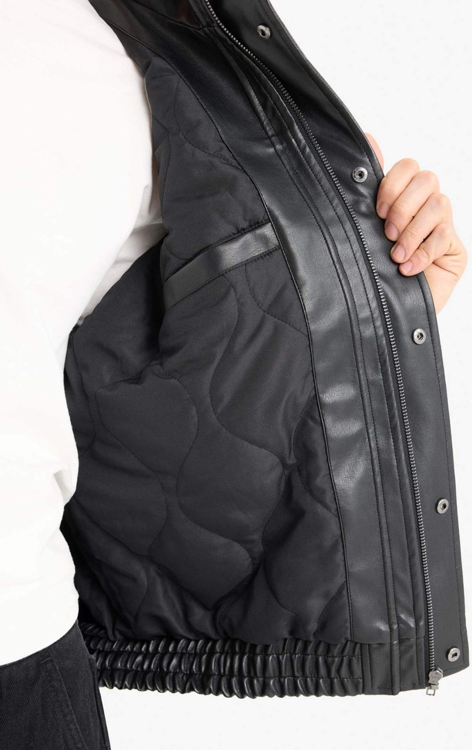 DeFacto Su İtici Oversize Fit Geniş Kalıp Dik Yaka İç Cepli Çıtçıt Kapamalı Beli Lastikli Deri Ceket Mont D2427AX25AU görsel 6