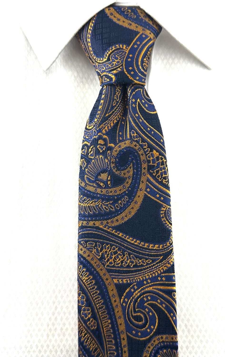 Pierroni Lacivert Gold Şal Desenli Mendilli Kravat Microfiber Kumaş ile Şık Tasarım görsel 2