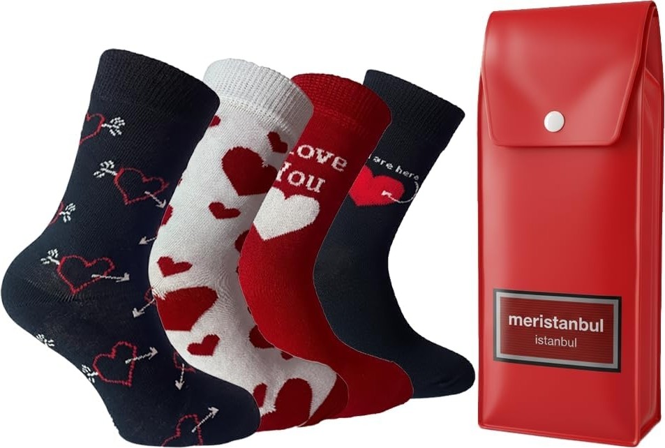 Die Grup Meristanbul Gift Edition, 4’lü Kalpli Hediye Çorap Seti, Pvc Çantalı Özel Seri, Sevgiliye/anneye/arkadaşa Hediye (Kalp Desenli, 39-42)