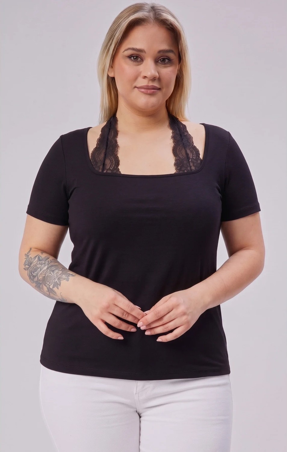 Curvy Trend Büyük Beden Dantel Bağlamalı Kısa Kol Bluz