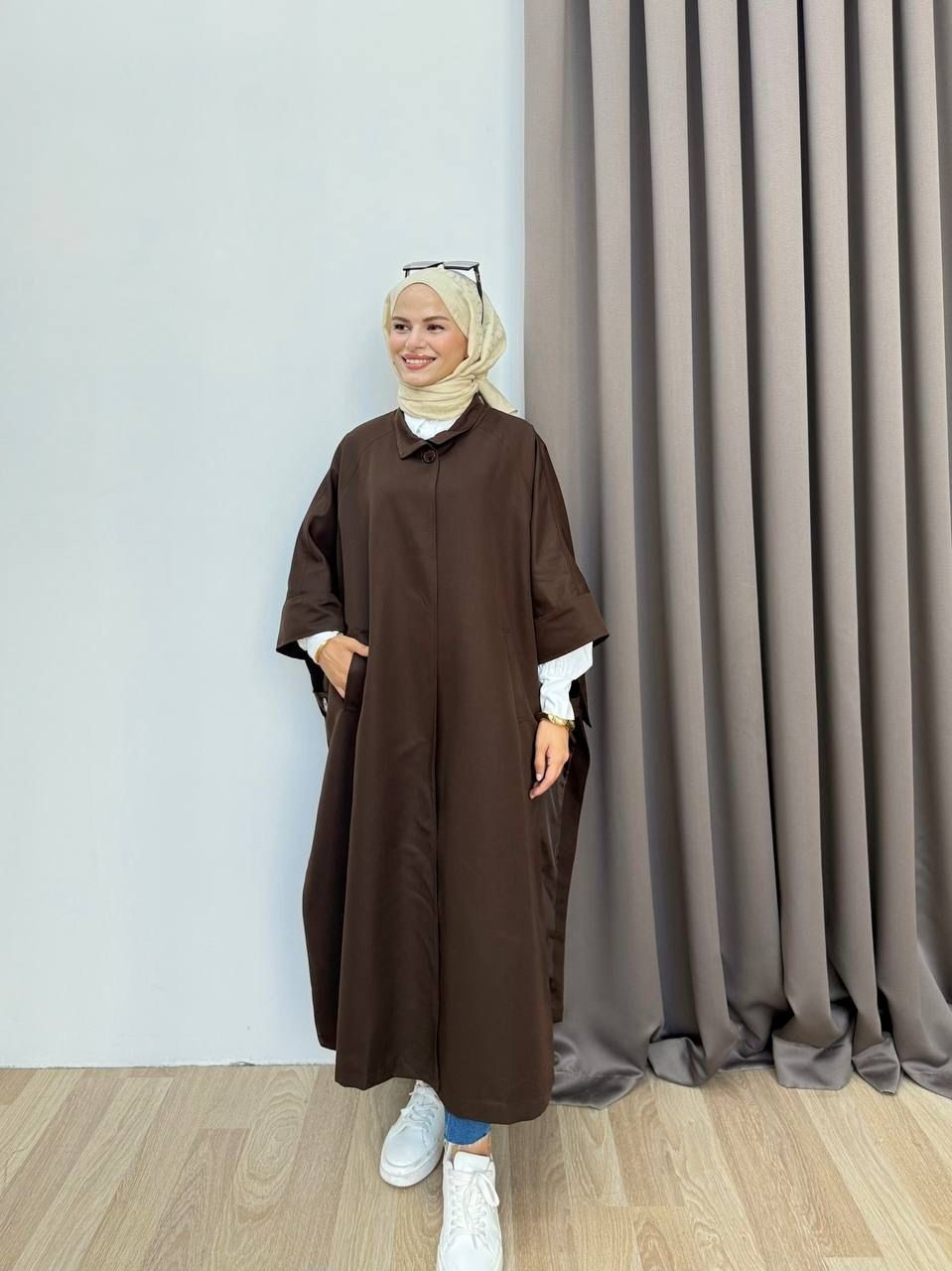 Esra Butik 🌸 Nil Kumaş 4 Renk Şık Panço | Siyah, Kahverengi, Taş, Lacivert -- Standart Beden görsel 7