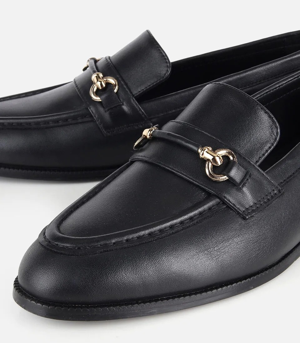 Hotiç 01AYH329510A100 KADIN Deri Siyah Gold Toka Detaylı Klasik Loafer görsel 3