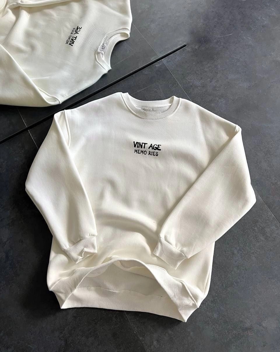 Tarz Yeri Kadın Bisiklet Yaka 3 Iplik Baskılı Oversize Sweatshirt - Beyaz görsel 2