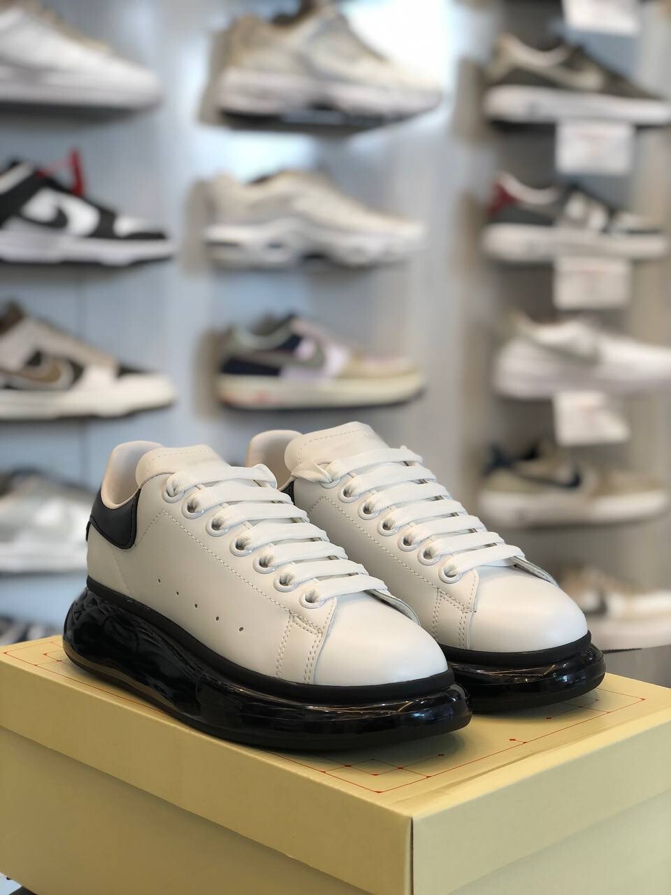 Favorispor Şeffaf Taban Deri Klasik Unisex Ayakkabı Alexander Mcqueen Ithal görsel 2