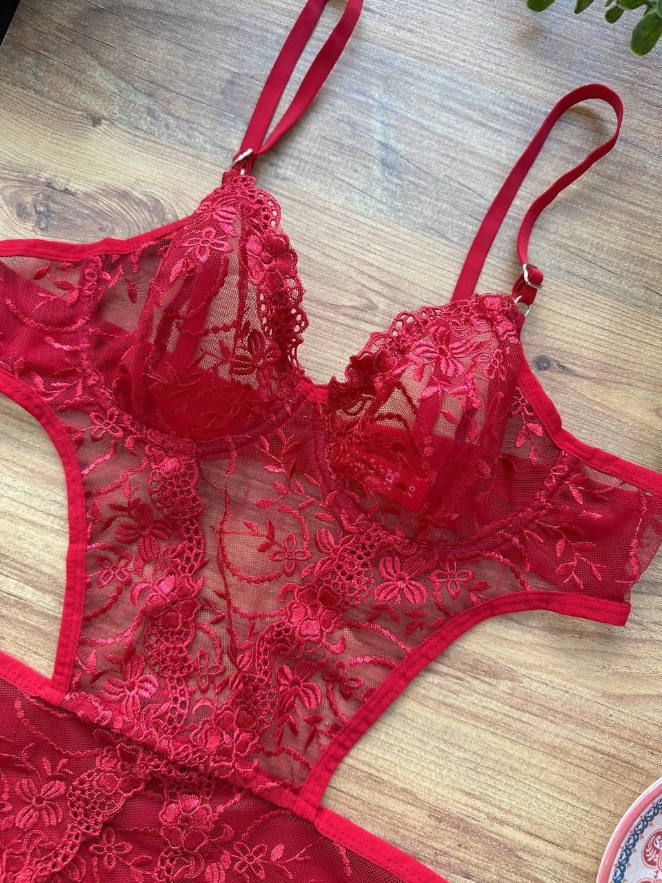Hazego Aria's Closet Çiçek Desenli Kırmızı Bodysuit görsel 2