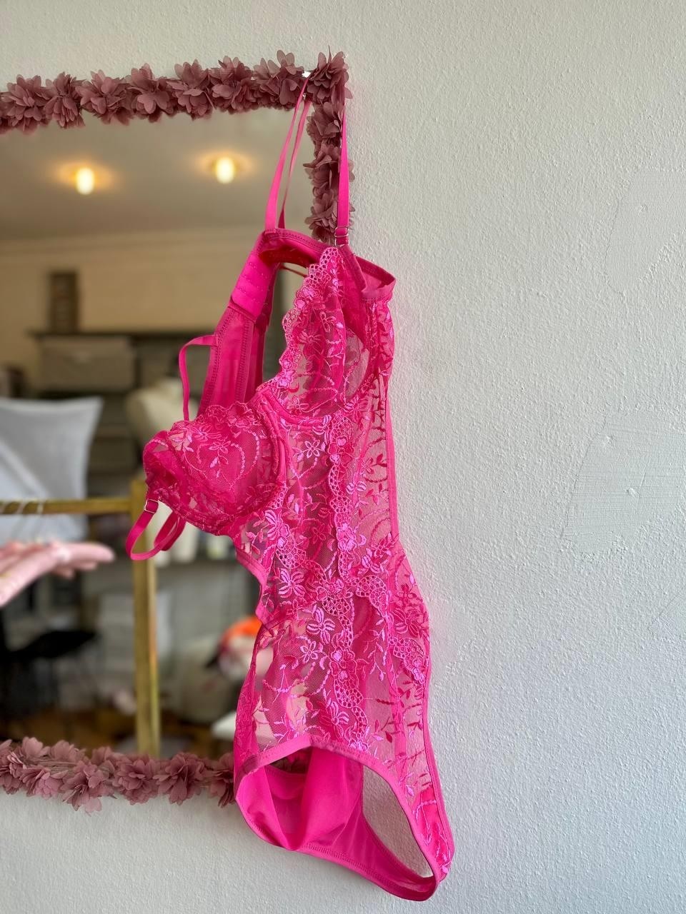 Hazego Aria's Closet Çiçek Desenli Pembe Bodysuit görsel 2