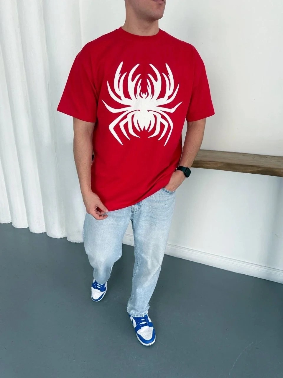 Tarz Yeri Erkek Örümcek Baskılı Tişört Kısa Kollu Bisiklet Yaka T-Shirt - Kırmızı görsel 3