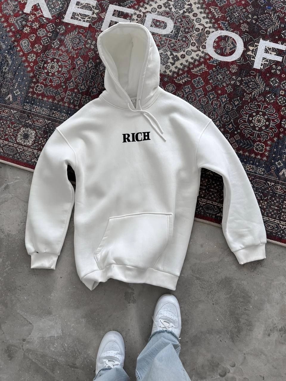 Tarz Yeri Kadın Kapüşonlu Kanguru Cepli Sweatshirt 3 Iplik Pamuklu Baskılı Hoodie - Beyaz görsel 2