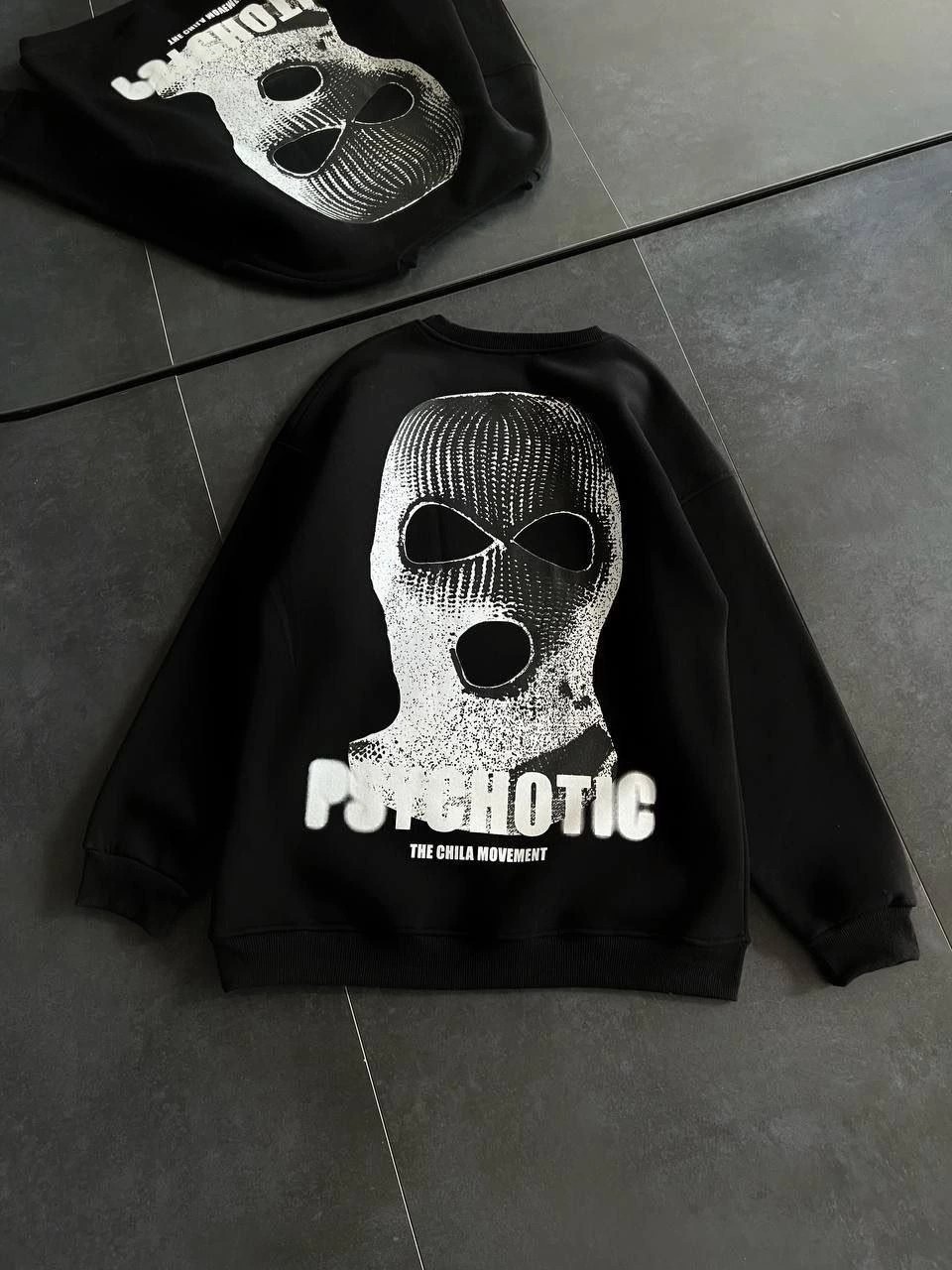 Tarz Yeri Kadın 3 Iplik Kışlık Bisiklet Yaka Baskılı Sweatshirt - Siyah