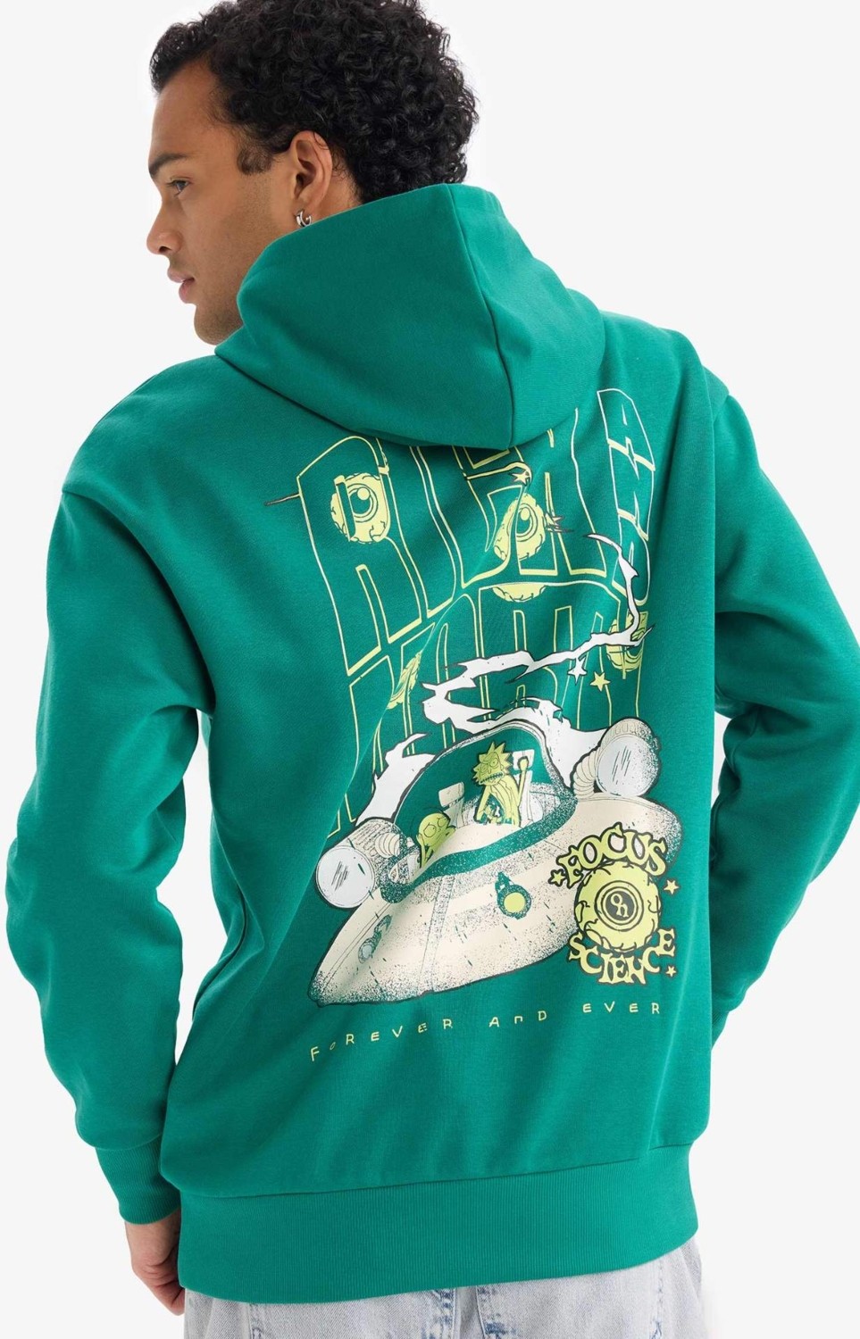 DeFacto Rick and Morty Boxy Fit Pamuklu Uzun Kollu Kapüşonlu Baskılı Sweatshirt F8136AX26SP