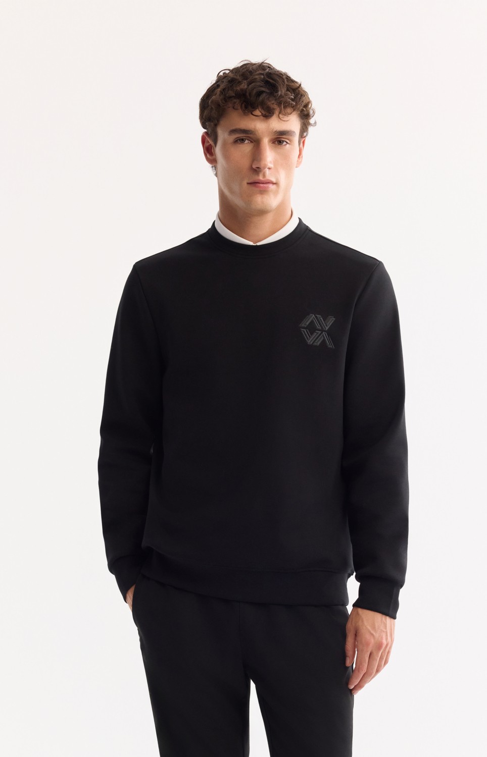 AVVA Erkek Siyah Bisiklet Yaka Pamuklu Bi-Stretch Basic Regular Fit Sweatshirt A52Y1328 görsel 6