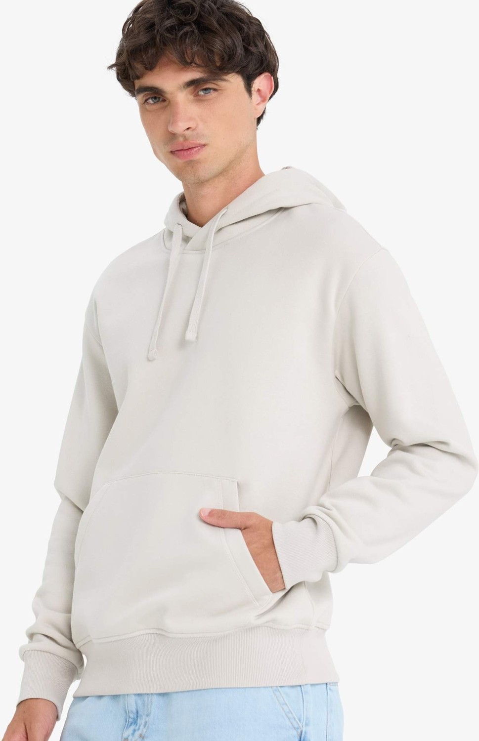 DeFacto Regular Fit Kapüşonlu İçi Yumuşak Tüylü Kanguru Cepli Basic Düz Sweatshirt X8283AZ25AU