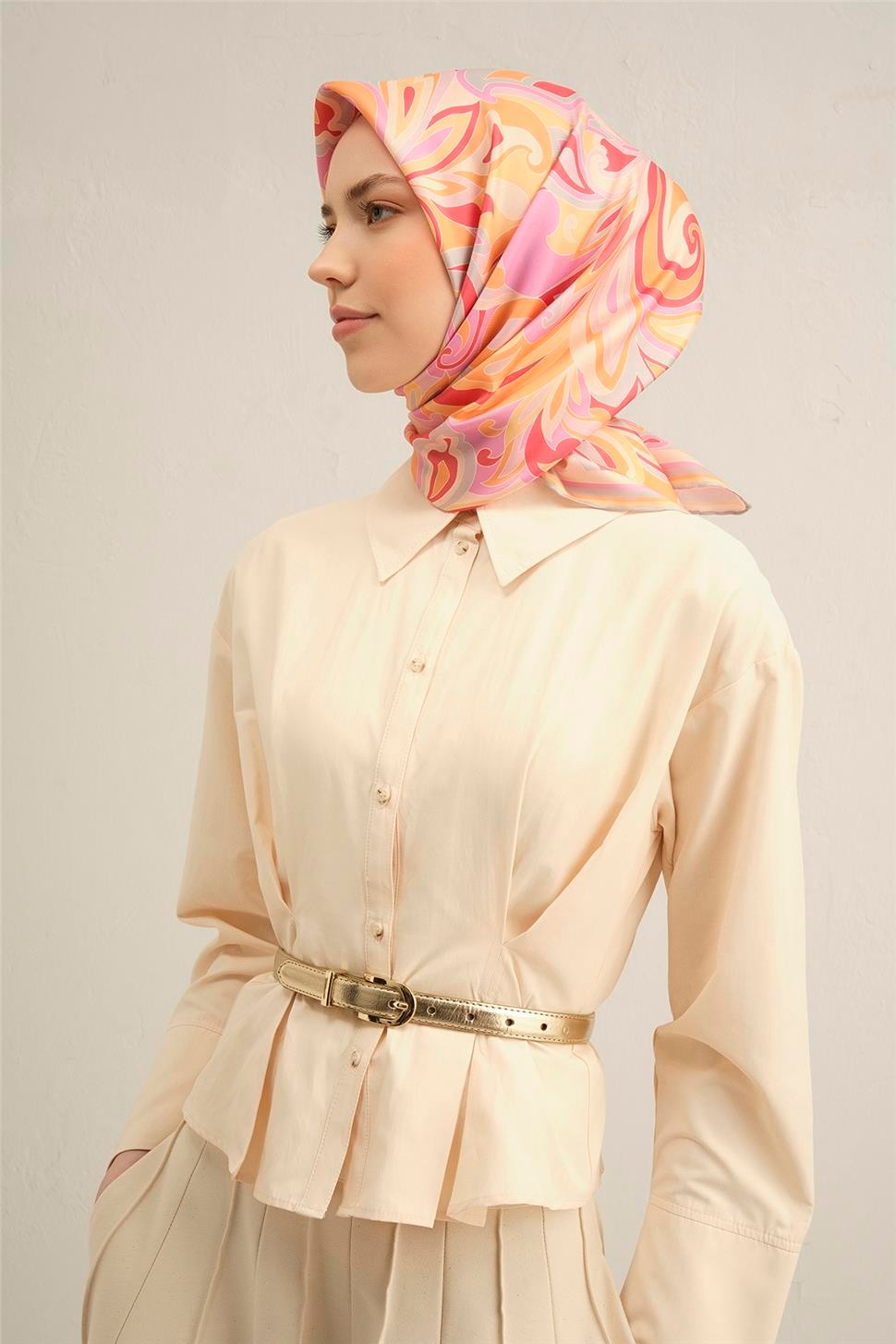 Armine Etnik Desenli Saf İpek Sura Eşarp 9323D 85 görsel 2