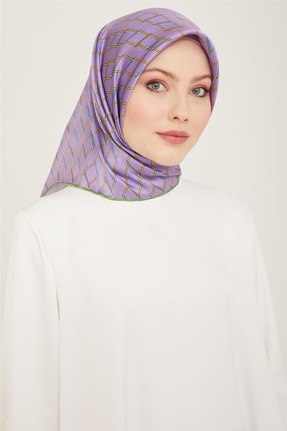 Armine Klasik Desenli Twill İpek Eşarp 24Ya9152 85 04