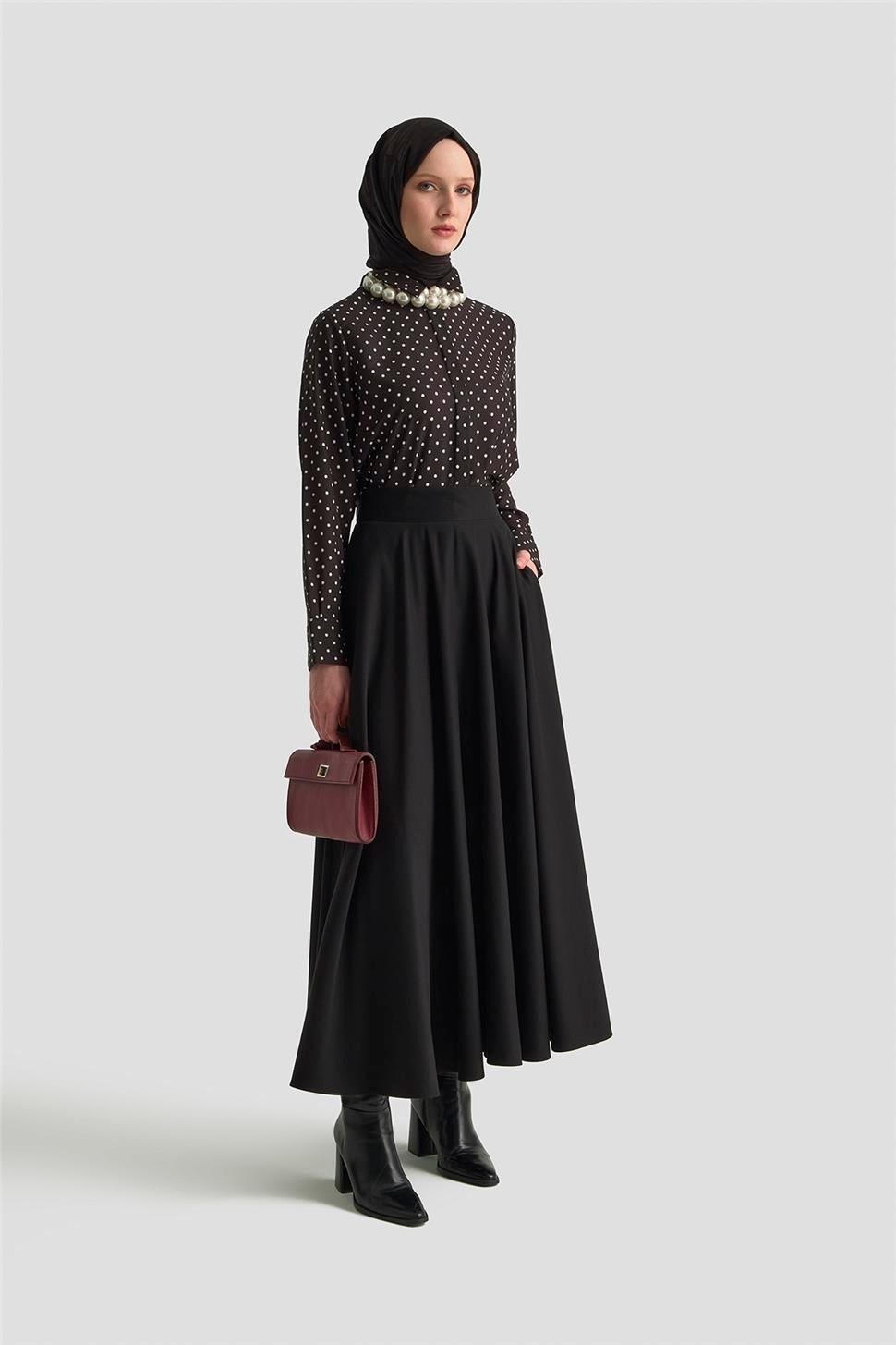Armine Puantiyeli Gömlek 25KD1008 Siyah
