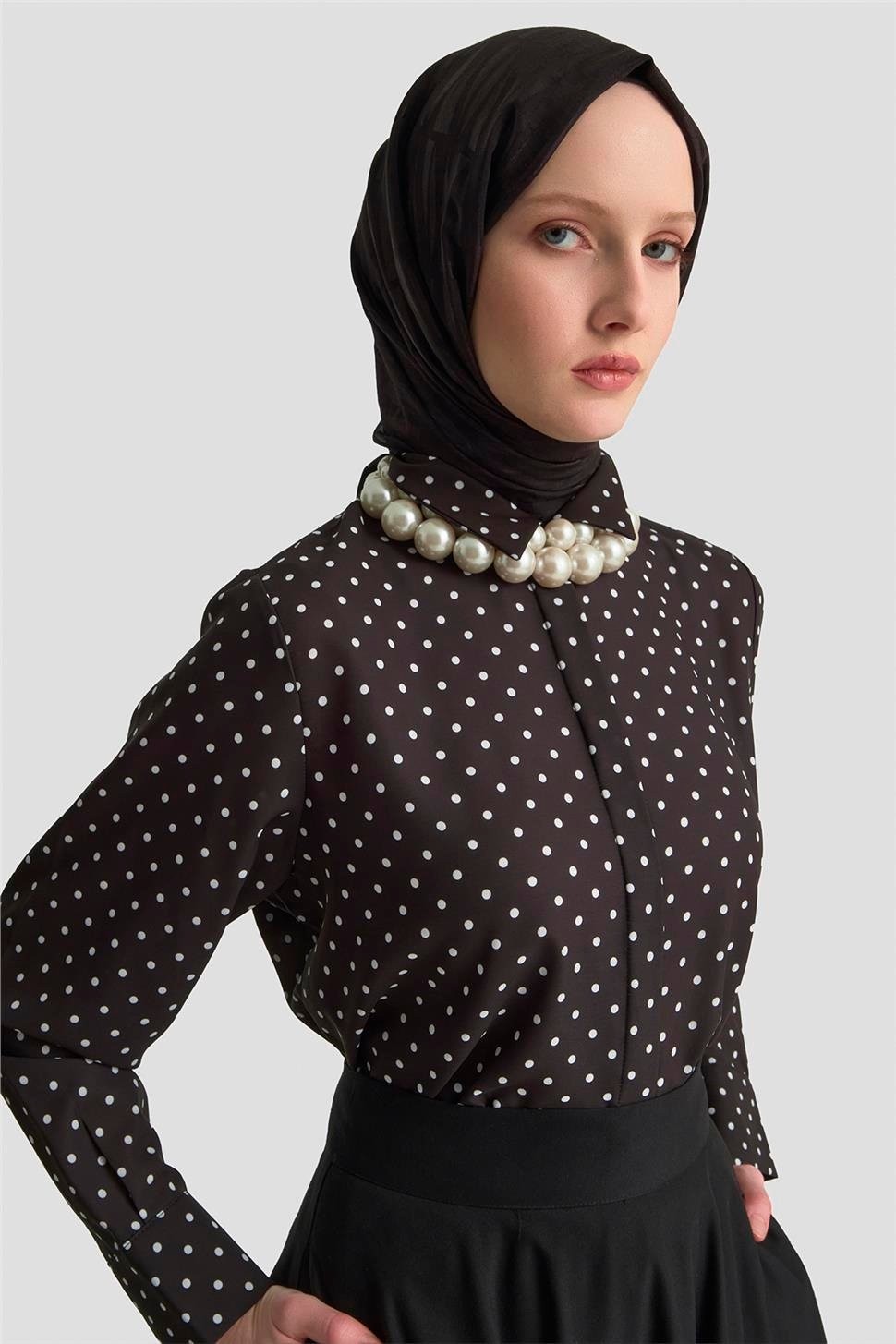 Armine Puantiyeli Gömlek 25KD1008 Siyah görsel 4