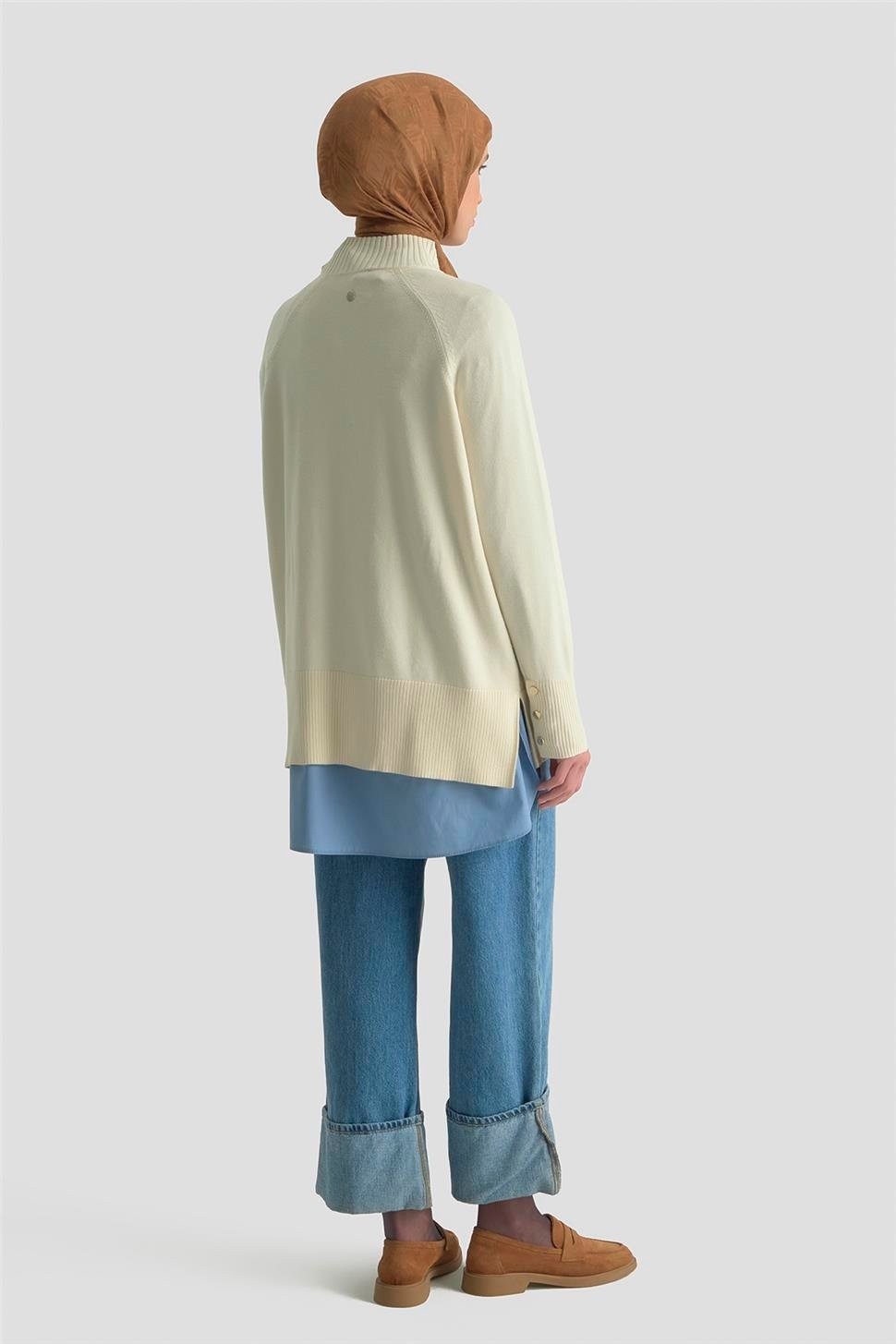 Armine Düğmeli Basic Oversize Kazak 25KD6016 Ekru görsel 5