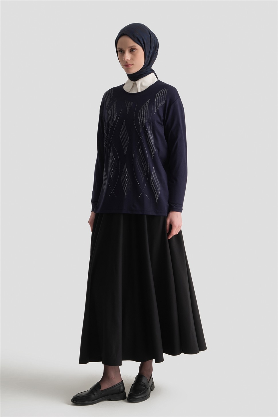 Armine Penye Lacivert görsel 2