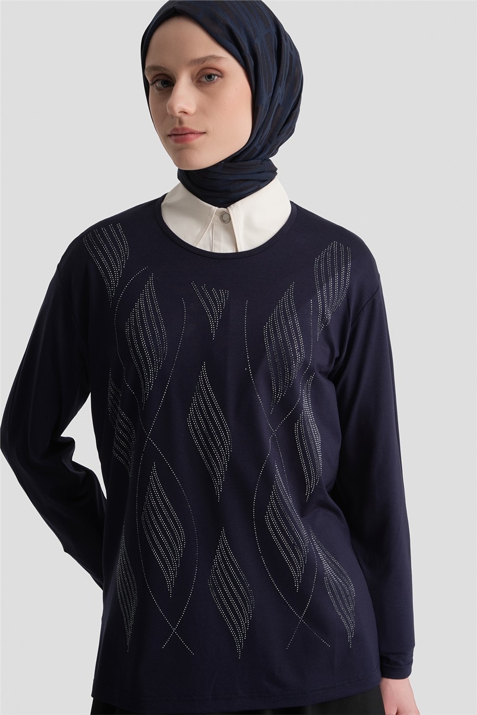 Armine Penye Lacivert görsel 3