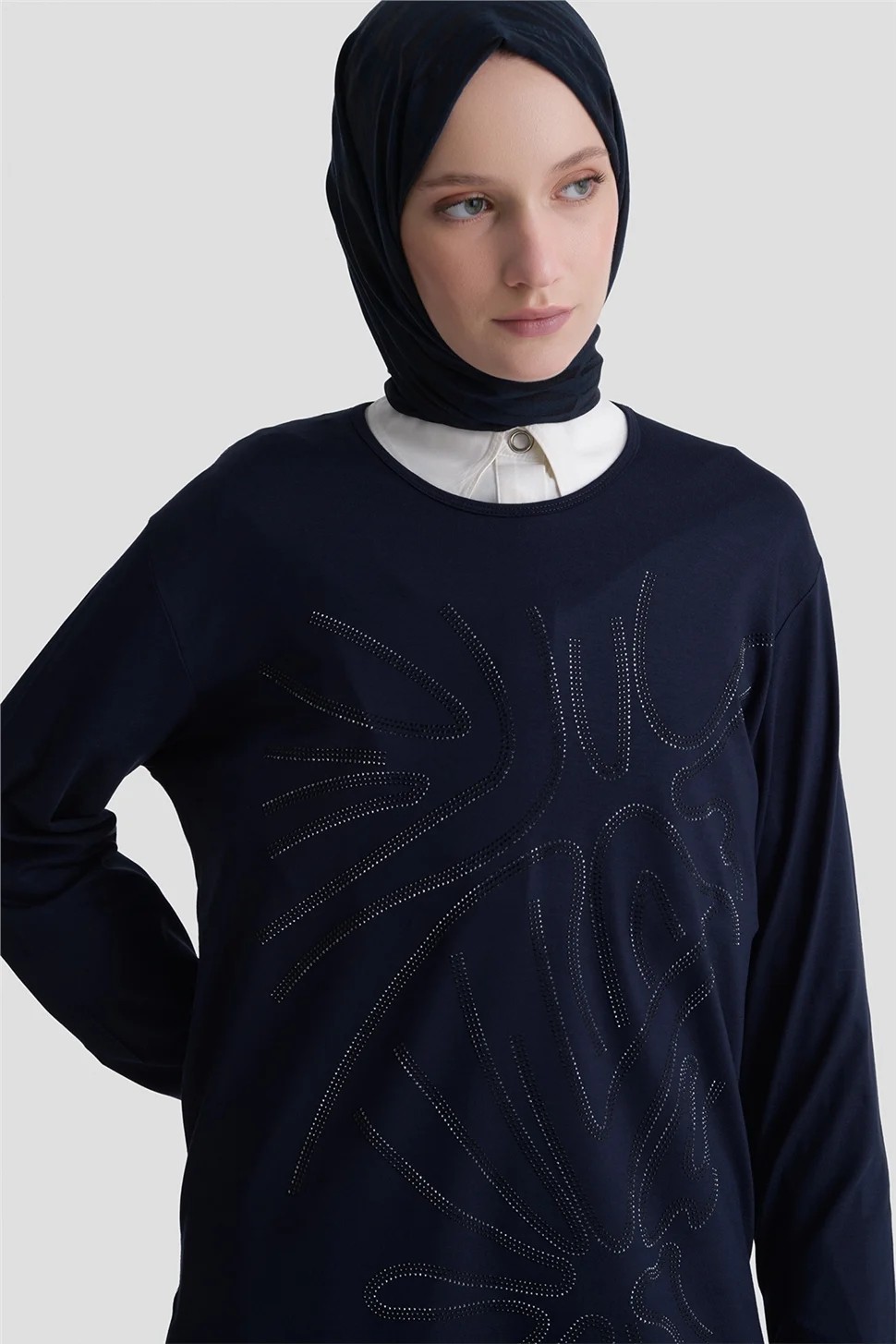 Armine Penye Lacivert görsel 2