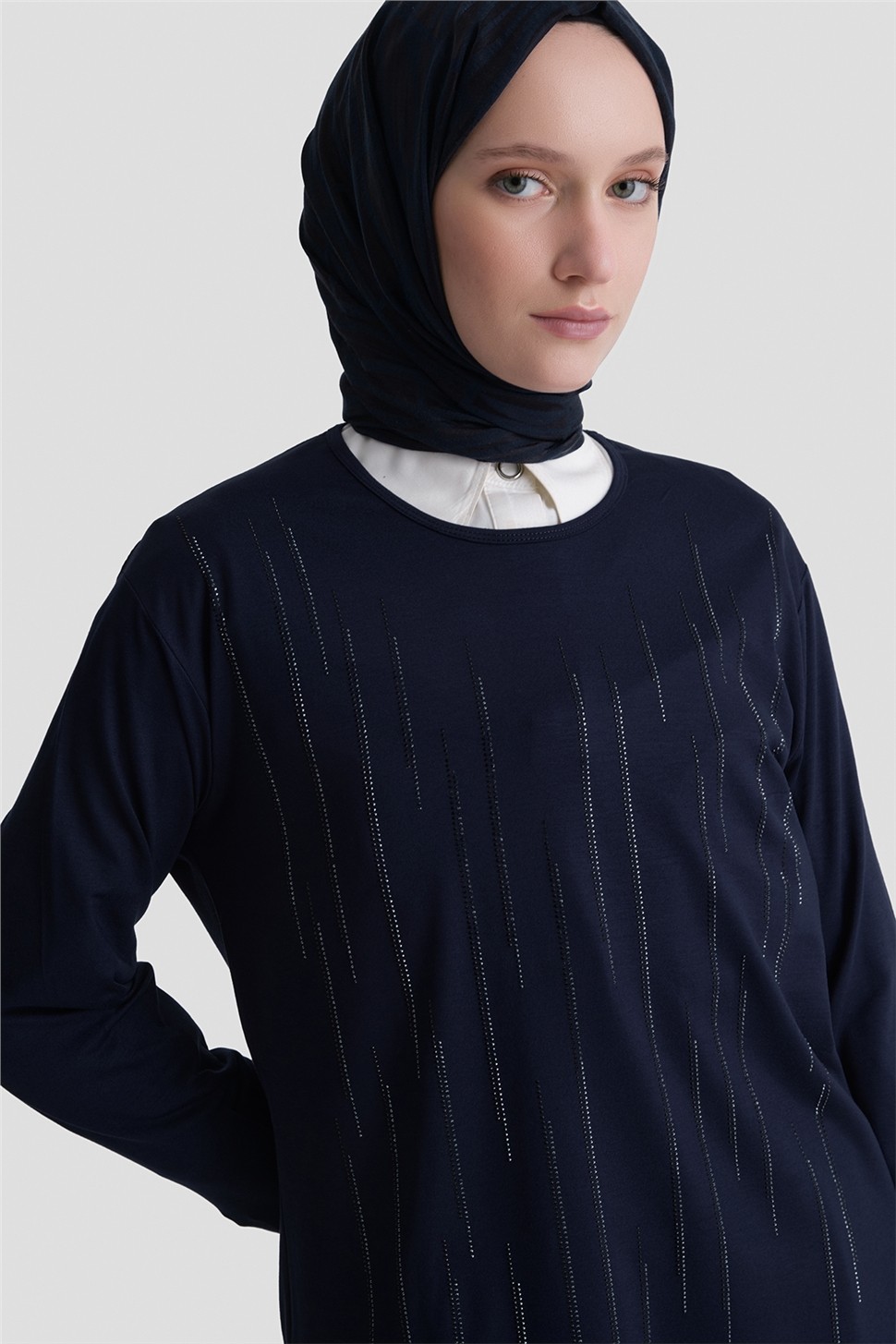Armine Penye Lacivert görsel 3
