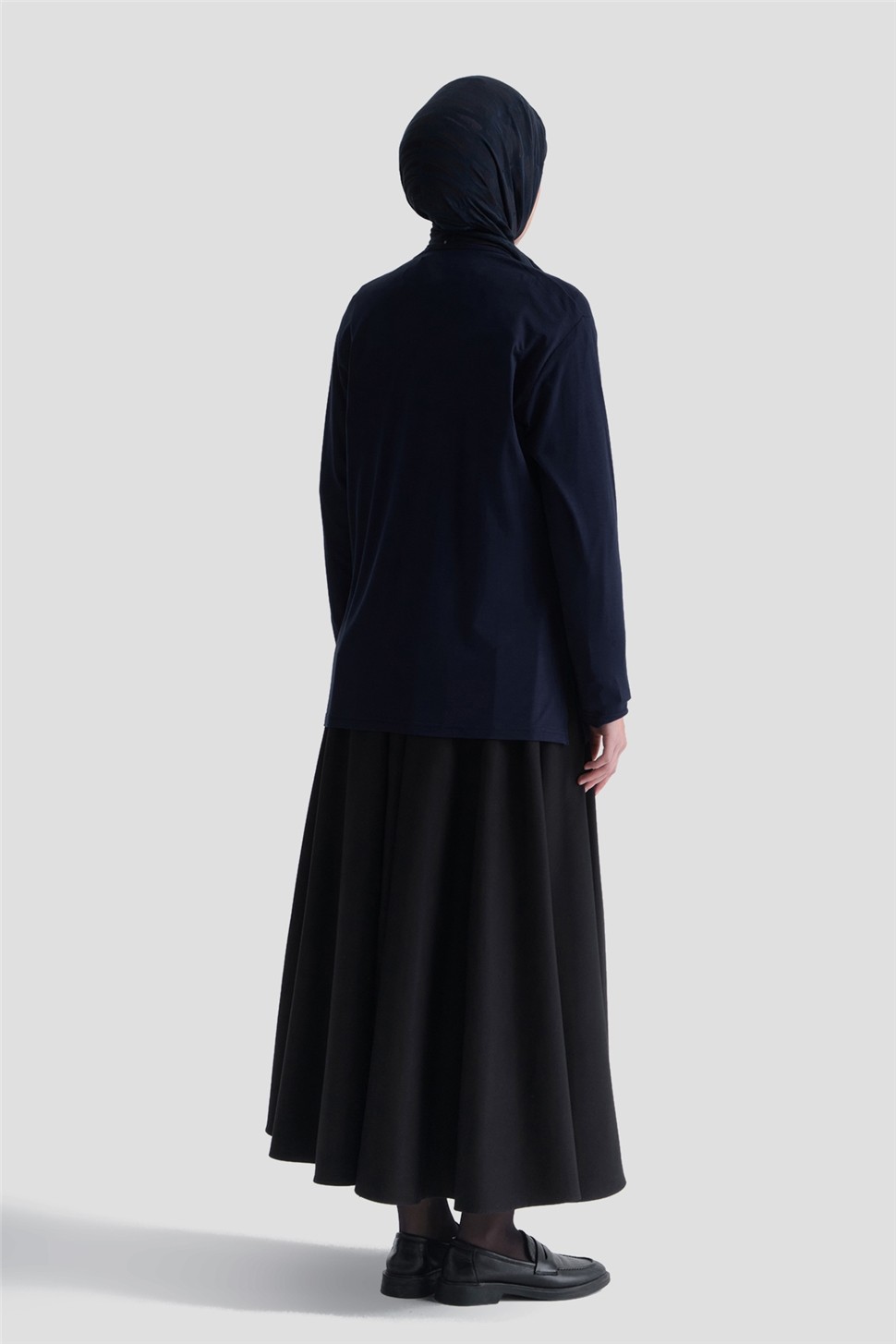 Armine Penye Lacivert görsel 4