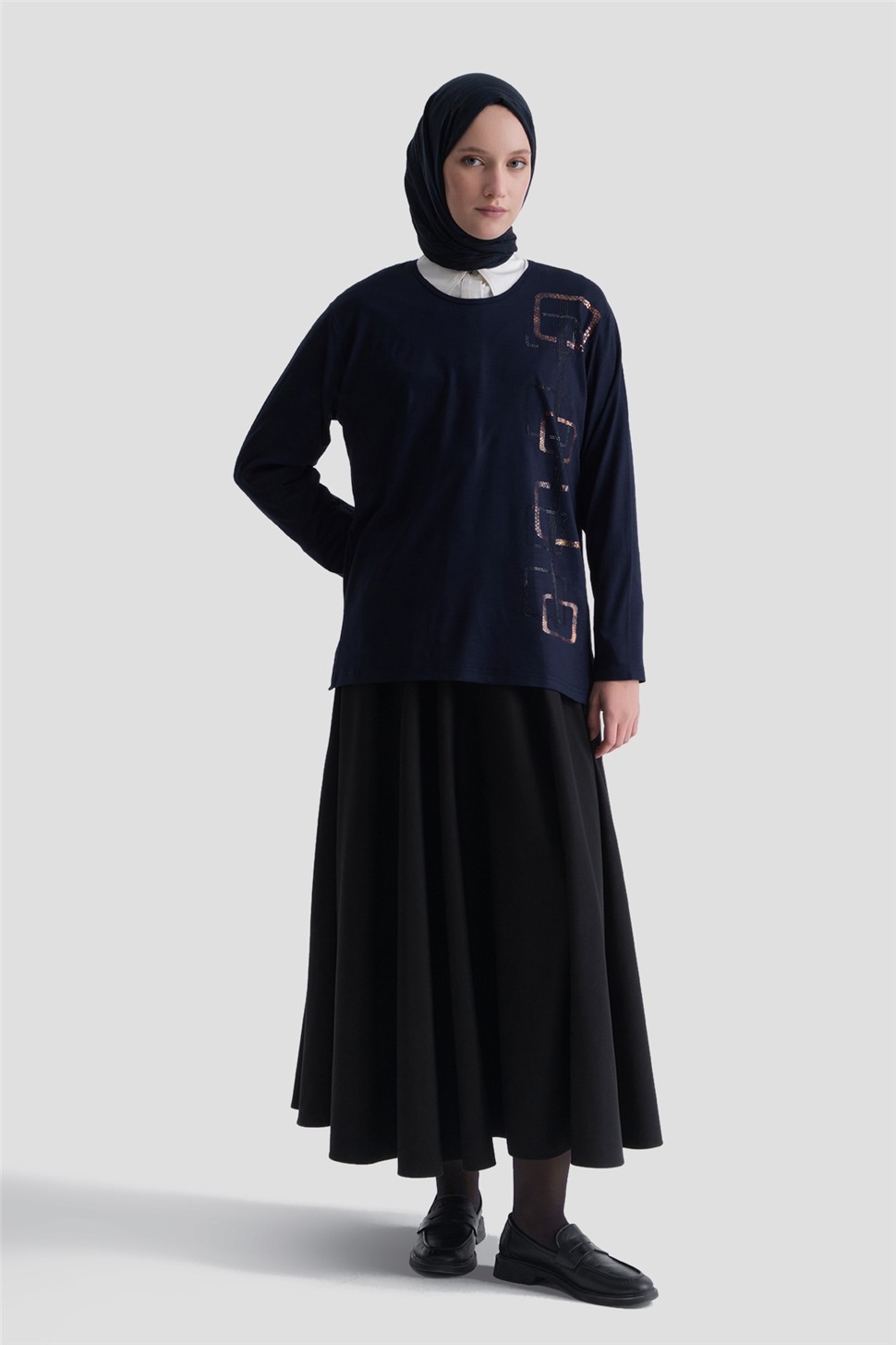 Armine Penye Lacivert