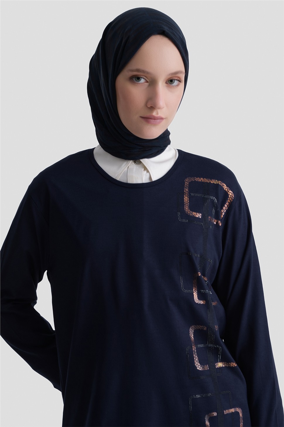 Armine Penye Lacivert görsel 2